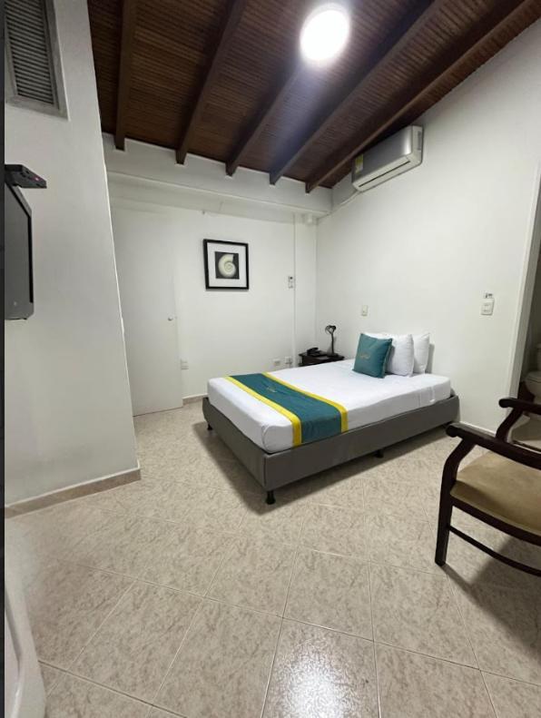 Hotel Lukas Medellín Buitenkant foto