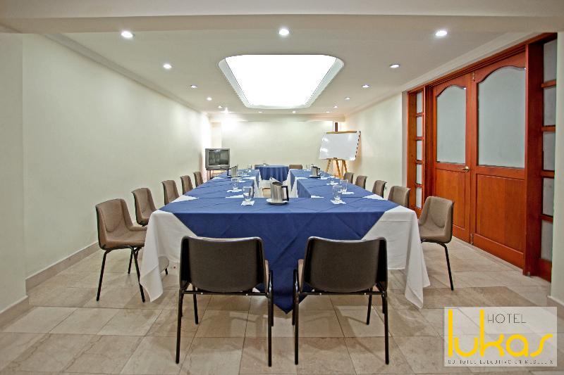 Hotel Lukas Medellín Buitenkant foto